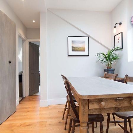Veeve Apartment Dartmouth Park Road Tufnell Park Londres Extérieur photo